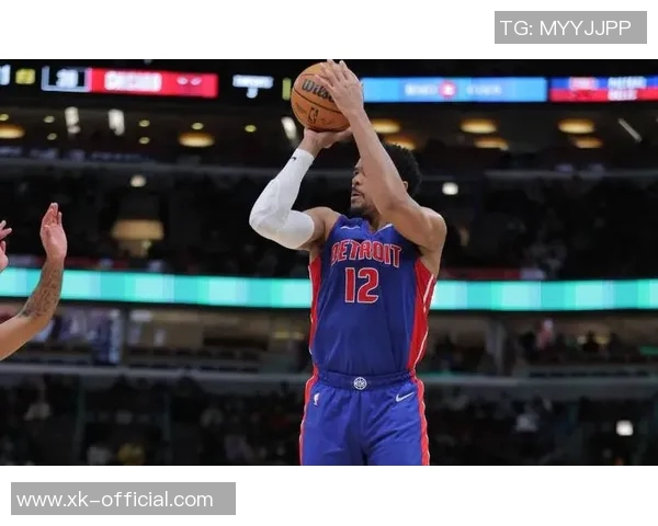 斯波称赞鲍威尔在混战中表现出色活塞强硬防守正是球队所需