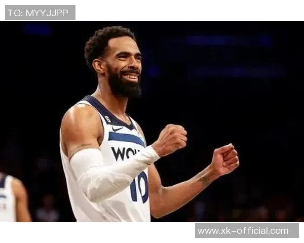 芬奇谈华子康利缺阵影响进攻强调持球决策选择是今日关键问题