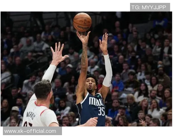 克里斯蒂复出表现抢眼砍下22分基德赞其出色并表达对他的思念 克里斯蒂复出表现抢眼砍下22分基德赞其出色并表达对他的思念