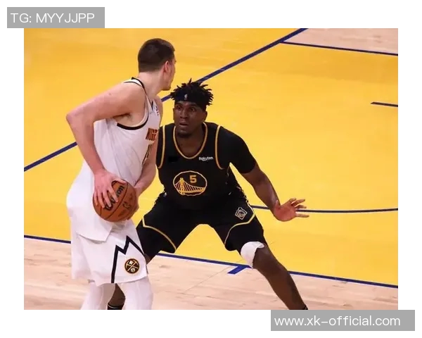 勇士在当家球星缺席时逆袭取胜快来讨论选秀权大交易的可能性